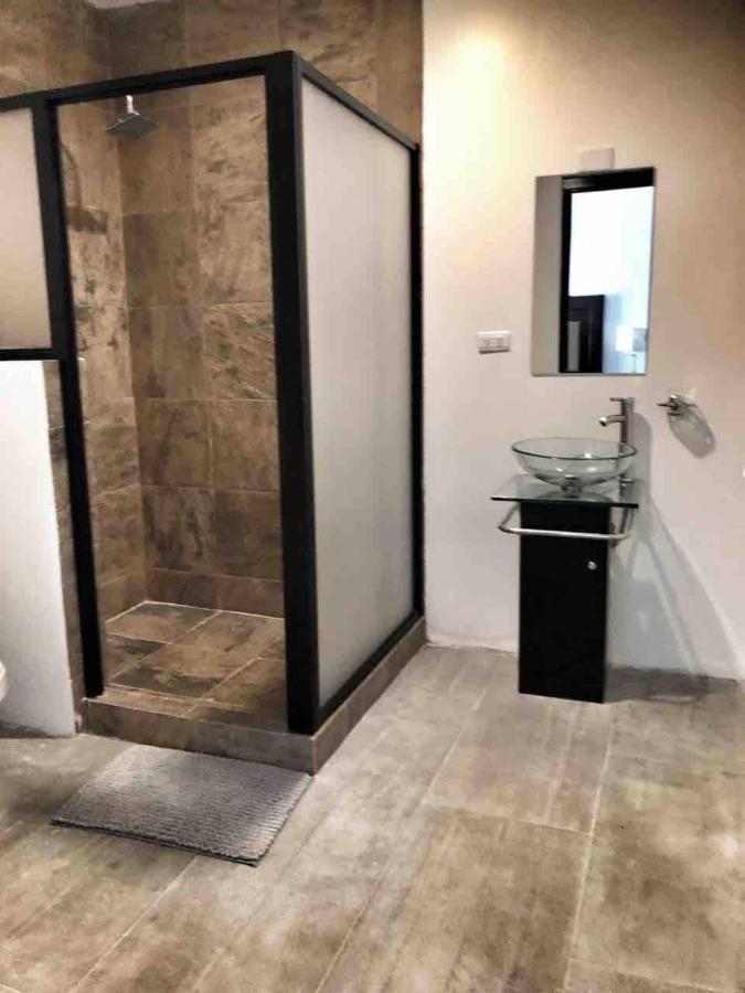 10 Large Suite For 4 People Torreón المظهر الخارجي الصورة